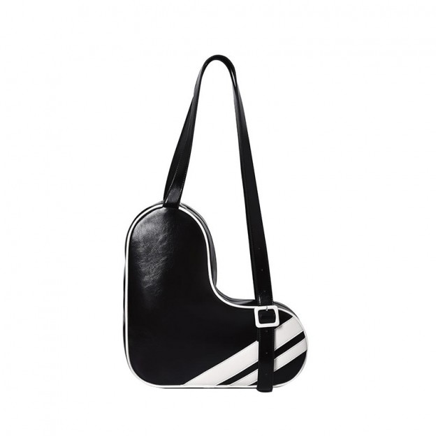 Heart-shaped contrasting crossbody bag
