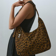 Fashionable large-capacity zipper nylon handbag